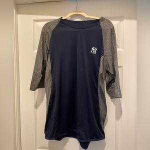 NY Yankees Majestic On-Field 3/4-Sleeve Batting Practice Jersey – Navy/White